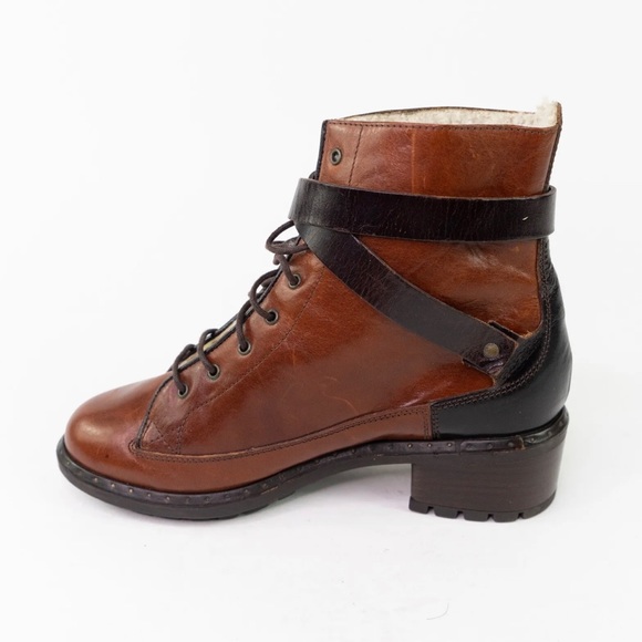 UGG Collection Sassari Leather Combat Ankle Boots Womens 8 Shearling $695 MSRP - Picture 10 of 12